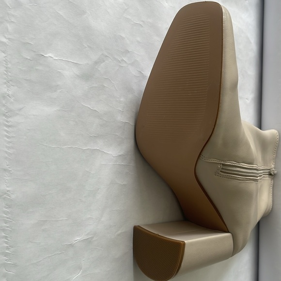 Steve Madden Lynden Boots - Picture 5 of 6